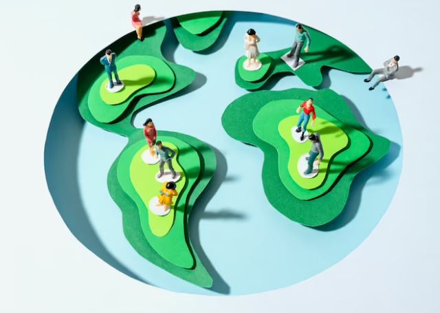 What is environmentalism or environmental movement?